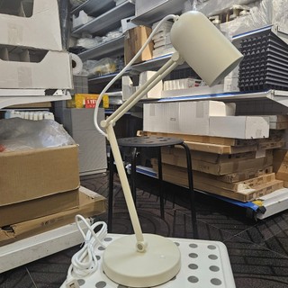 Đèn bàn học, làm việc Tolft IKEA