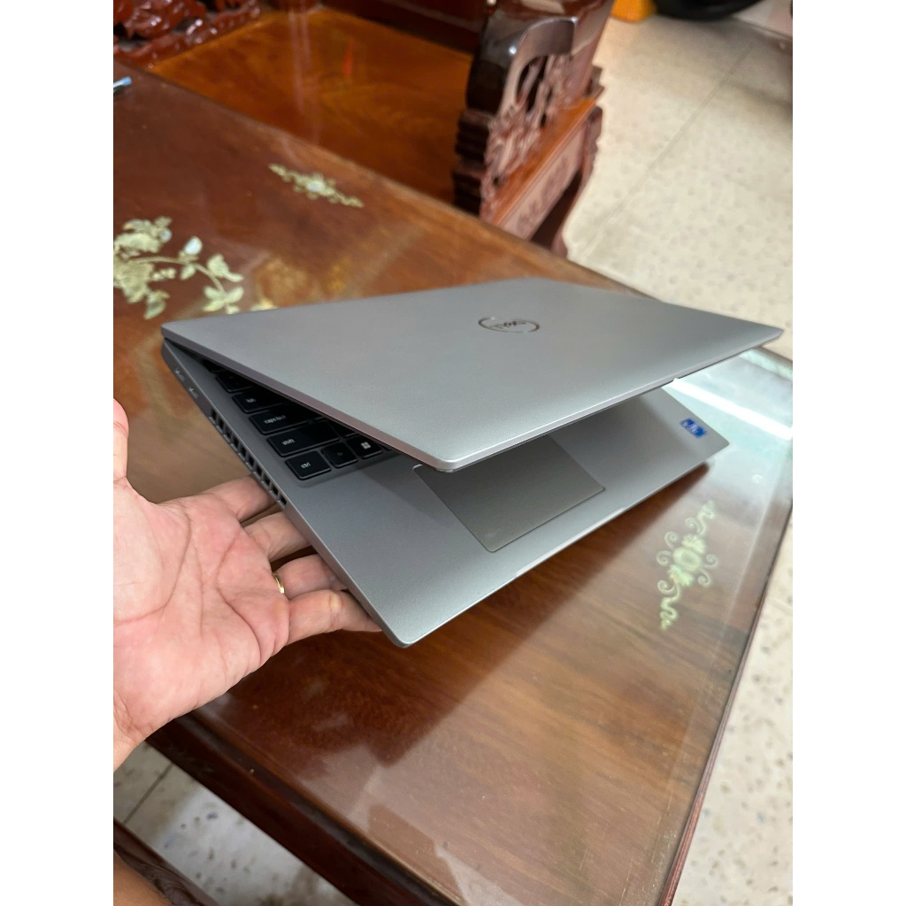 Dell Precision 3541 & 3551 & 3561 + Vga rời chuyên game & đồ họa nặng, bao giá sg nha