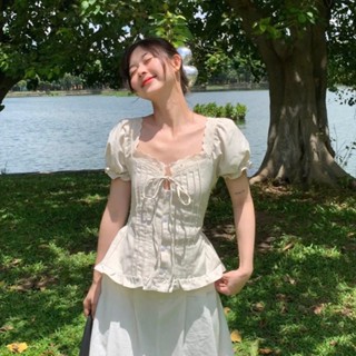 Áo Sơ Mi Linen Tay Ngắn Phồng Viền Ren Xếp Li Trễ Vai Phong Cách Sexy Quyền Rũ Thiết Kế Noiree MA296