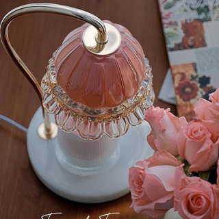 Đèn đốt nến thơm, Chụp đèn hoa thủy tinh, đế đá