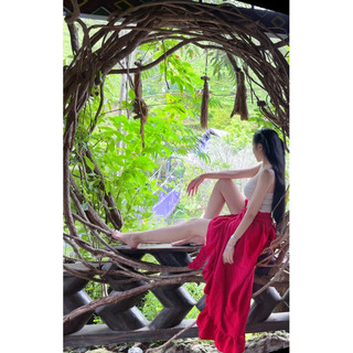 Chân váy đũi xẻ đùi phong cách boho vintage