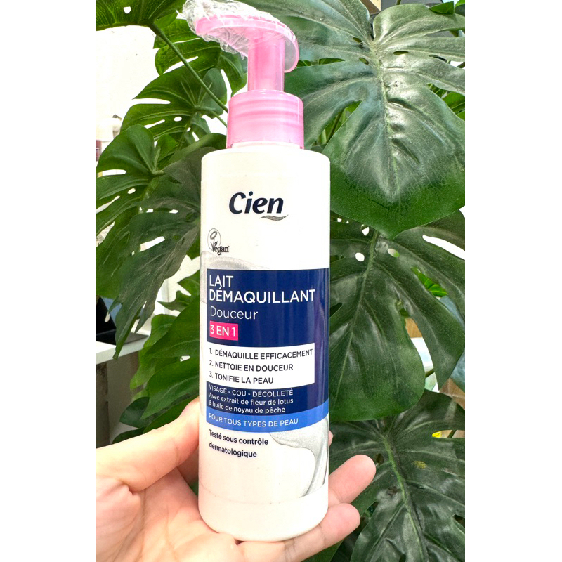 Sữa tẩy trang Cien