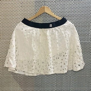 2HAND Chân váy len, dạ, vải.