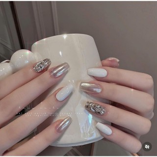 Nailbox thiết kế, nail trắng, nhũ gắn đá, tráng gương, nail xinh form thang