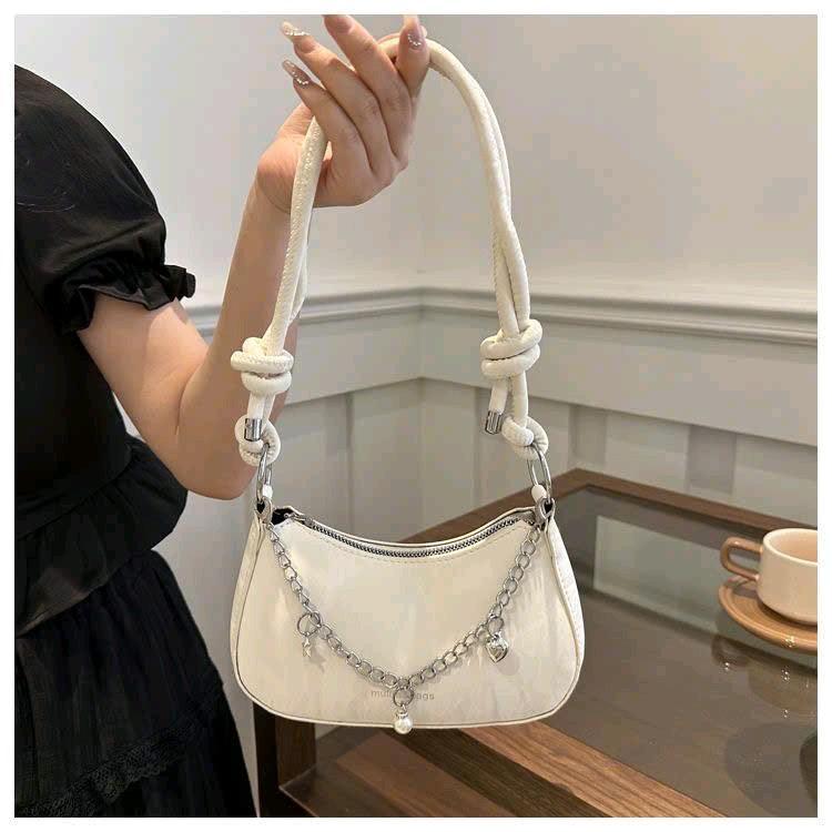 Túi Xách Nữ Kẹp Nách Da Tuyết Nhung Xinh Dễ Thương CUN309 | BigBuy360 - bigbuy360.vn