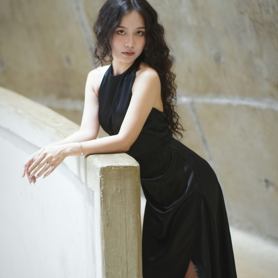 [ DEAL XẢ KHO ] Đầm Lụa Dự Tiệc Xẻ Tà Phối Chéo Lưng Cách Điệu NV676 Dáng Dài Qua Mắt Cá Chân Nữ Women Dress Xám | BigBuy360 - bigbuy360.vn