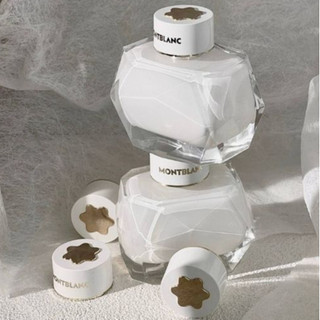 Montblanc Signature 𝐄𝐚𝐮 𝐝𝐞 𝐏𝐚𝐫𝐟𝐮𝐦  90ml