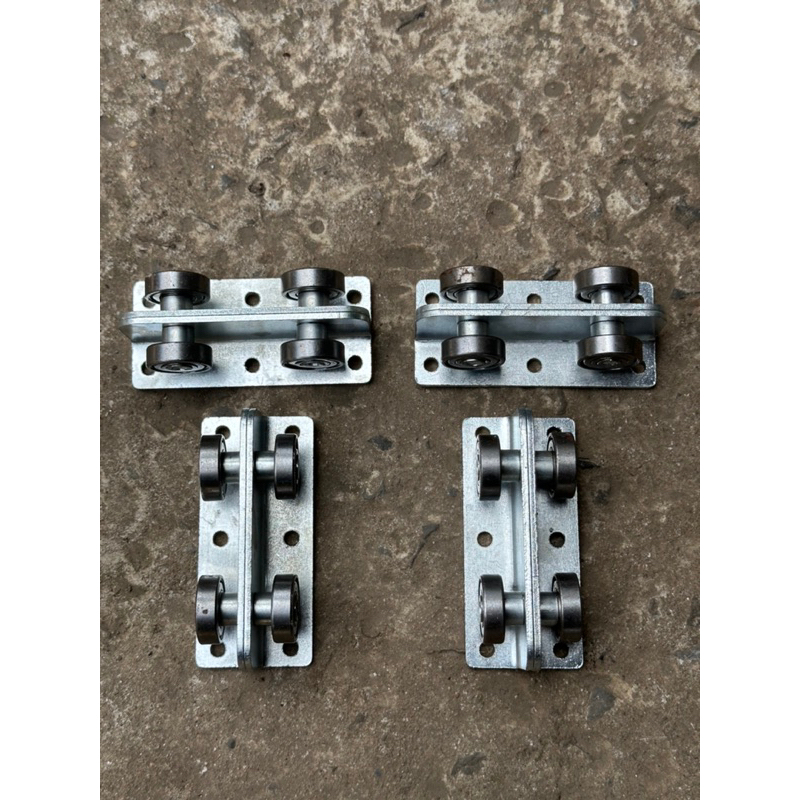 bi treo cửa lùa ( tải nặng ) - 04 bánh ( chạy máng 3 x 4 )