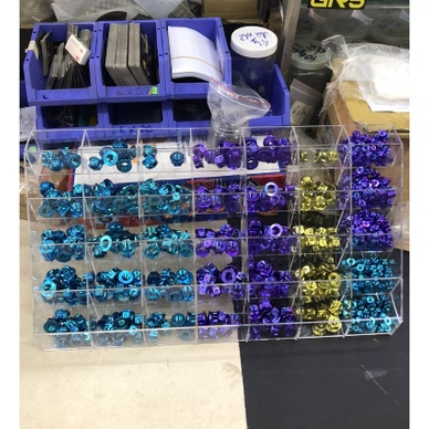 Kệ Đựng Ốc Vít Mica - Trưng Bày Ốc Titan 5 Tầng - Kệ Trưng Bày Ốc Vít Titan - Kệ Mica Đựng Ốc Titan