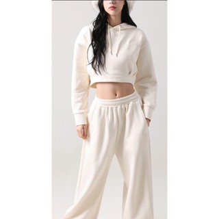 Set bộ áo croptop thể thao hàng ngày - VNXK - Áo Hoodie Quần Ống Suông Rộng - VNXK
