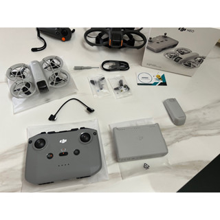  Lẻ món Thân Máy - Tay Cầm - Hộp Sạc - Pin DJI Neo 