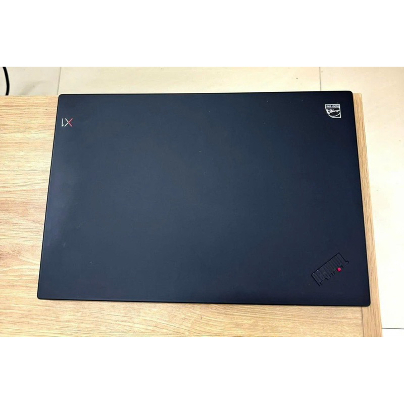 ✨ ThinkPad X1 Carbon Gen 8 i716/256– Máy đẹp như mơ, giá hời bất ngờ, chưa đến 9 triệu! 💼