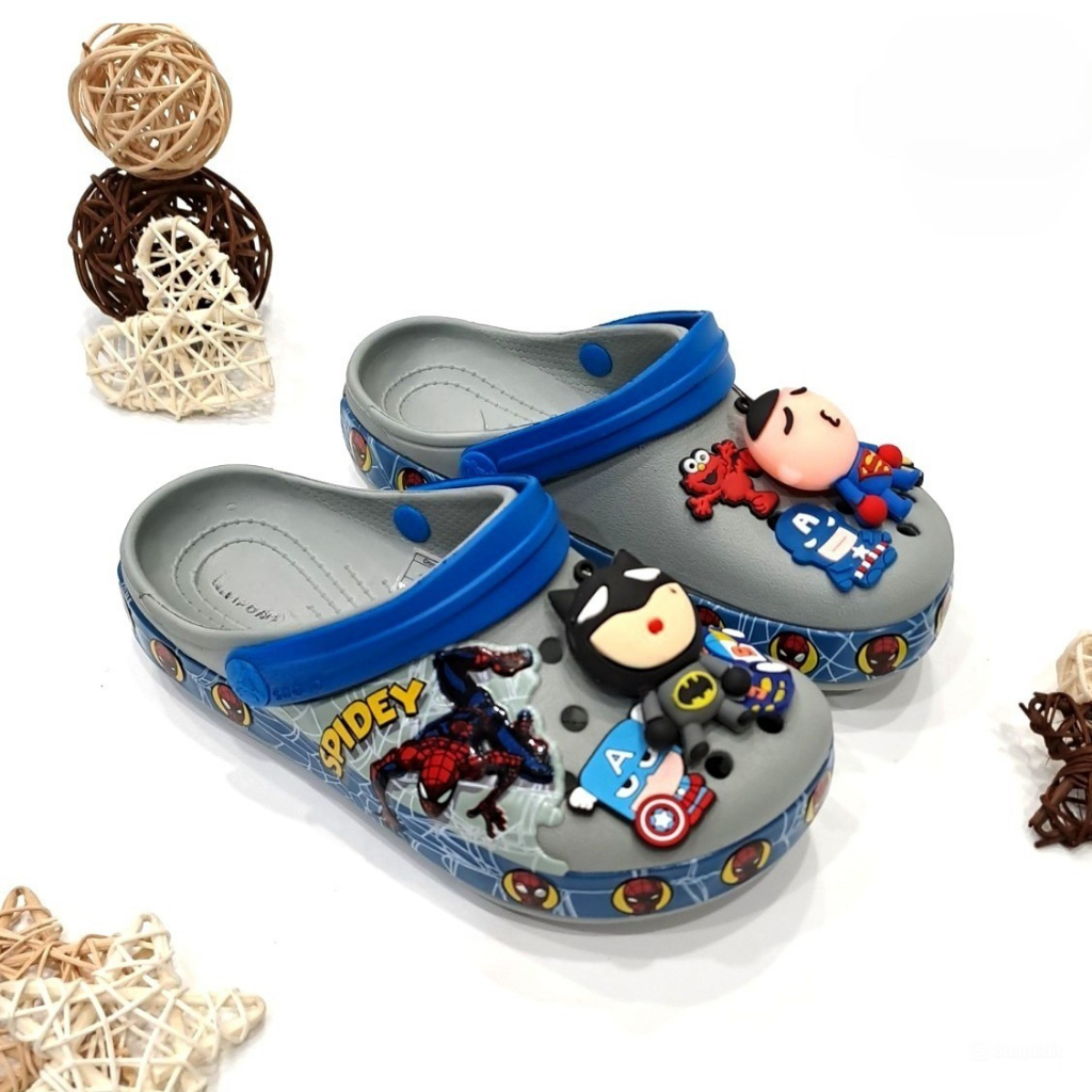 Dép sục spidernan người nhện màu xám 3D kids cao cấp, dép trẻ em chống trơn trượt - Nhà Cá Sấu Đà Nẵ