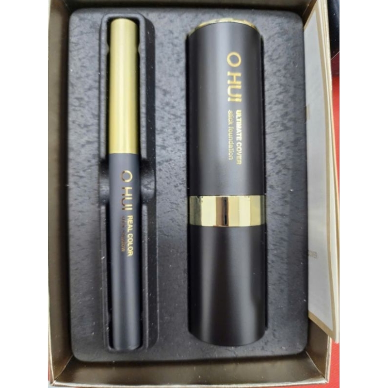 KEM NỀN OHUI ULTIMATE COVER STICK FOUNDATION .