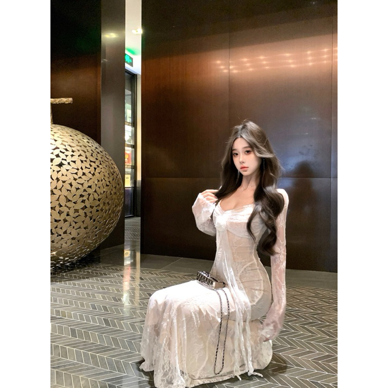 ĐẦM NỮ DÀI TAY DÁNG DÀI ĐUÔI CÁ ULLZANG