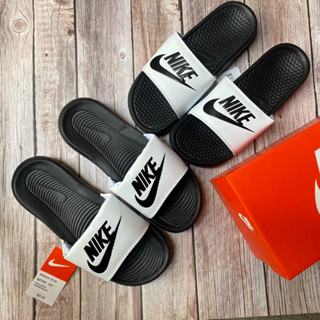 mẫu mới dép nike quai ngang đế đen quai trắng nam nữ