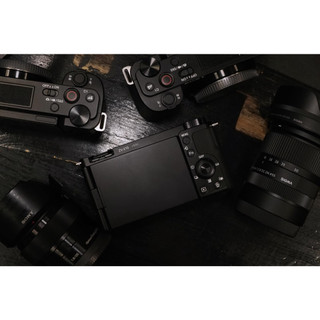 Sony ZV-E10