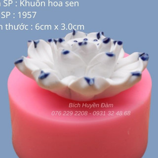 Khuôn silicon hoa sen 1957