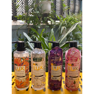 Sữa tắm hương nước hoa LUX Botanicals lưu hương dài lâu, sáng mịn rạng ngời-Chai 570g