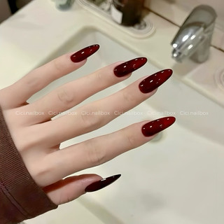  Móng tay giả thiết kế đỏ thạch siêu tôn da C228 cici.nailbox form tròn nhọn nail đỏ trắng da 