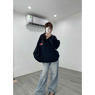 ÁO SWEATER CỔ ZIP CHÂN CUA ĐEN CHỮ THÊU OLE MISS Top Women