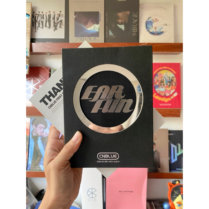 Cnblue mini album Fun fan đã khui seal gồm cd photobook như hình.