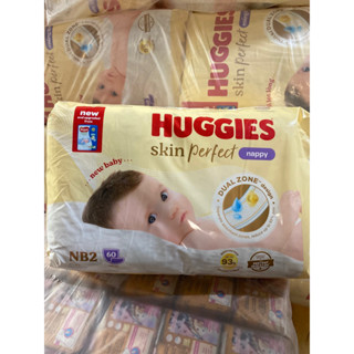  miếng lót sơ sinh Huggies NB2 - 60 miếng 