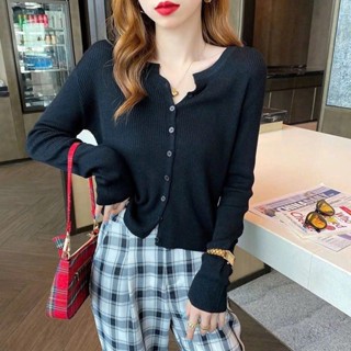 Áo len nữ cardigan dài tay mỏng khuy cài - Áo khoác ngoài thu đông phong cách Hàn Quốc dễ thương UNDERCOOL