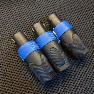 1 chiếc jack loa neutrick -  Jack loa speakon NEUTRIK NL4FC loại tốt, màu ngẫu nhiên