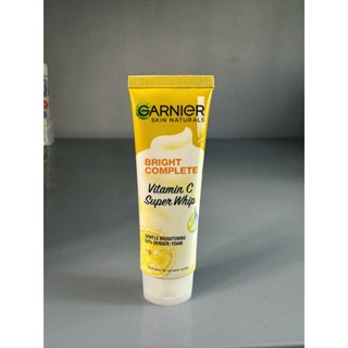 Sữa rửa mặt tạo bọt Garnier 50ml