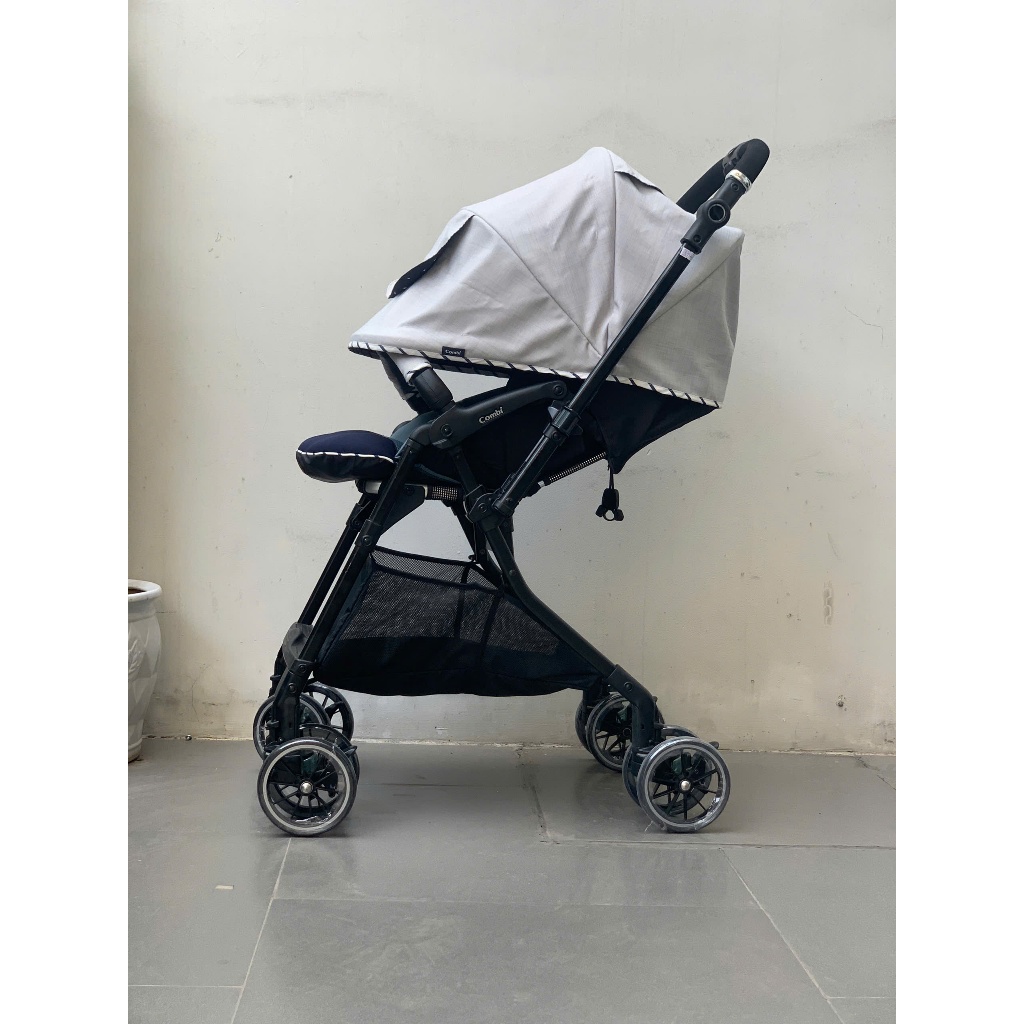xe đẩy combi sugocal compact