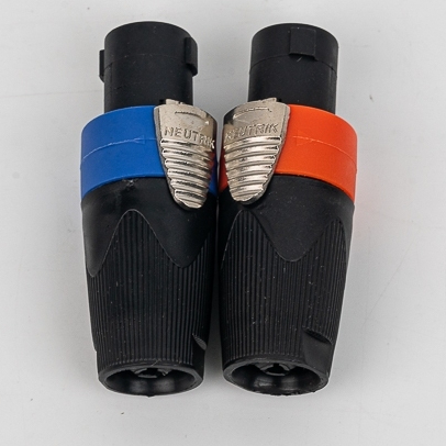 1 chiếc jack loa neutrick -  Jack loa speakon NEUTRIK NL4FC loại tốt, màu ngẫu nhiên