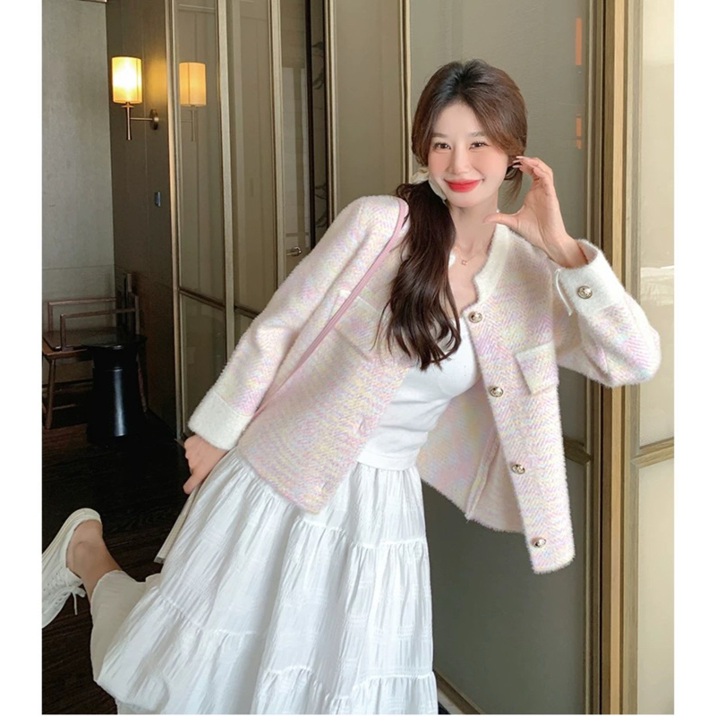 [SẴN] Áo khoác len nữ lông thỏ, áo khoác cardigan nữ màu hồng cổ trụ quý tộc sang chảnh - 230 | BigBuy360 - bigbuy360.vn