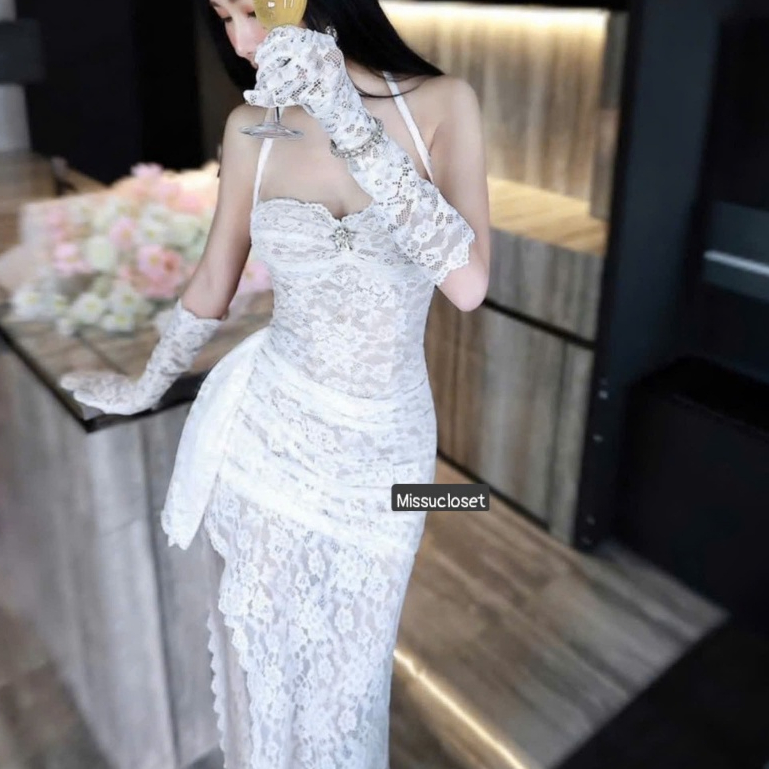 {HÀNG THIẾT KẾ}Váy ren cổ yếm dáng dài xẻ tà phối găng tay ren đầm ren cổ yếm dáng dài xẻ tà đầm đi 