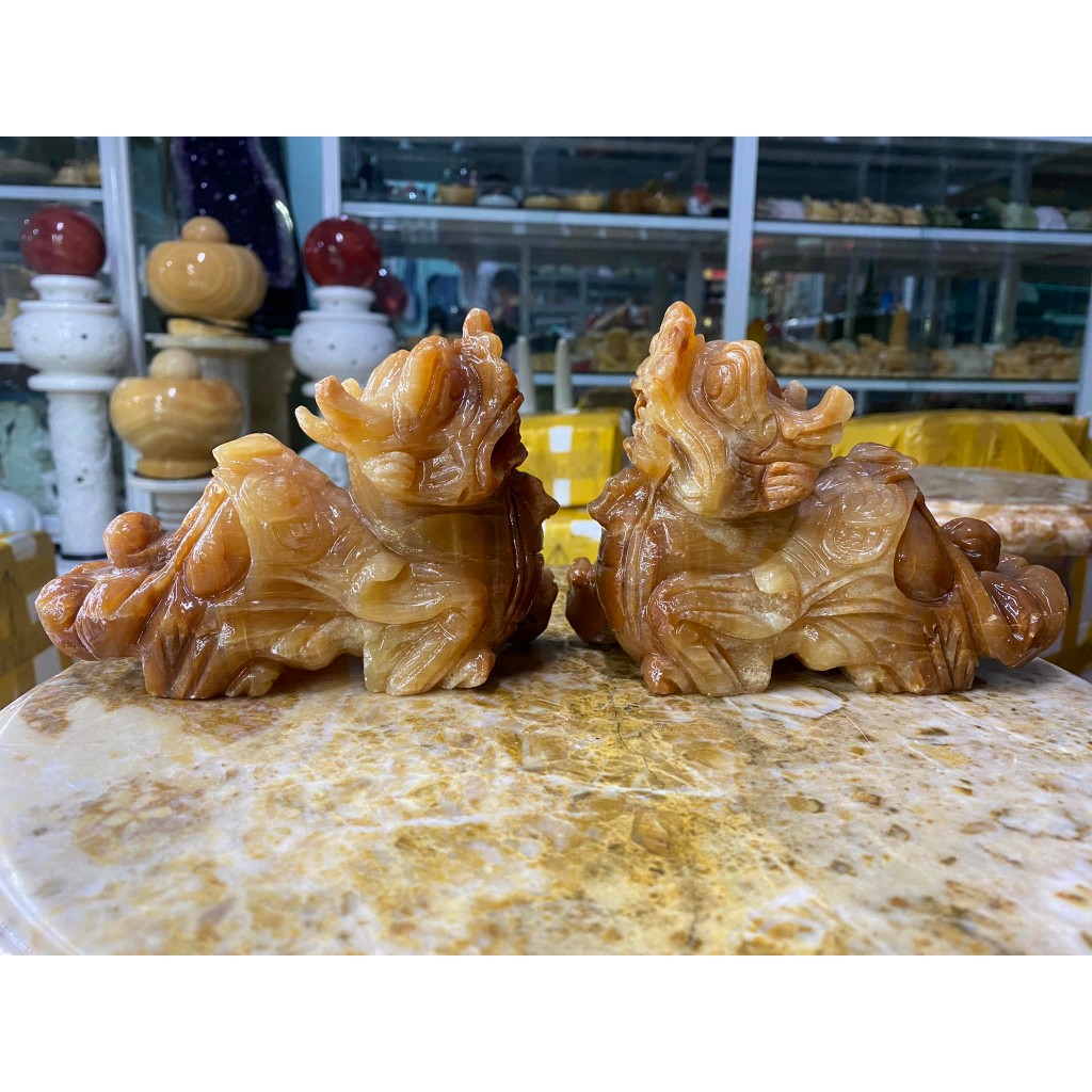 Tượng tỳ hưu đá vân gỗ nguyên khối