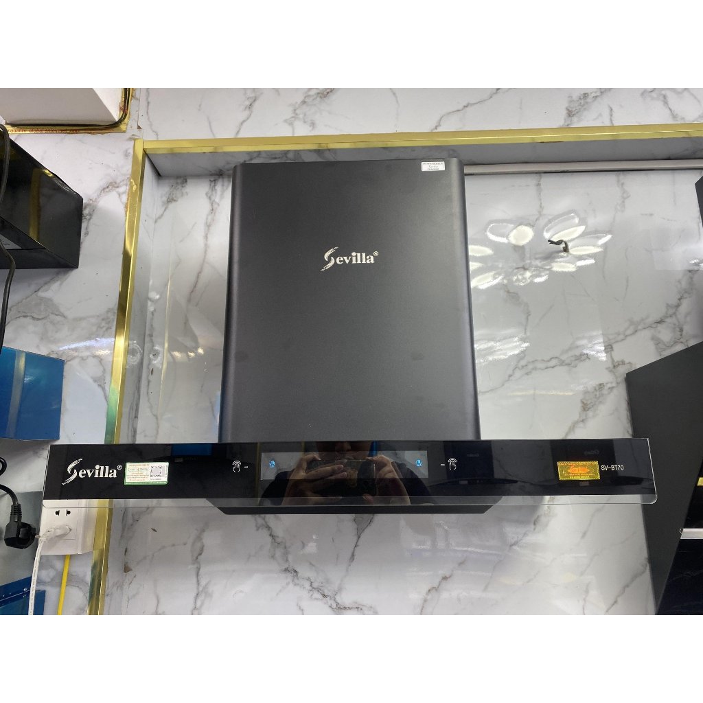 Hút mùi Sevilla SV BT70, Tự làm sạch, cảm ứng + Cảm Biến Vẫy Tay, SV BT70 Động cơ ly tâm cánh thép.
