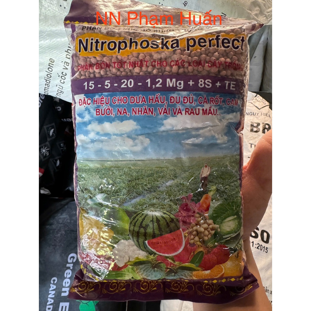 Phân bón Nitrophoska perfect (1kg) NPK 15-5-20 + TE chuyên dùng cho hoa & cây ăn trái