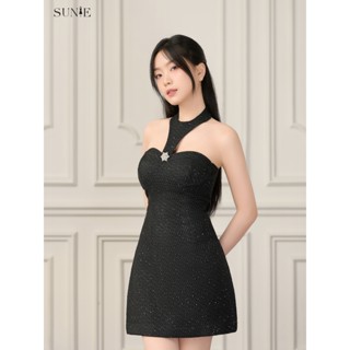 SUNIE® | LUCIE - Đầm cổ yếm dạ Tweed dáng suông chữ A cúp ngực - phối charm đá pha lê - Design by Sunie