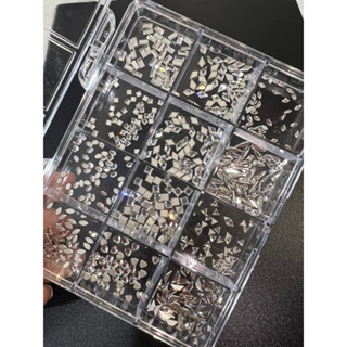  Khay đá k9 chân bằng mix 12 hình siêu sáng 