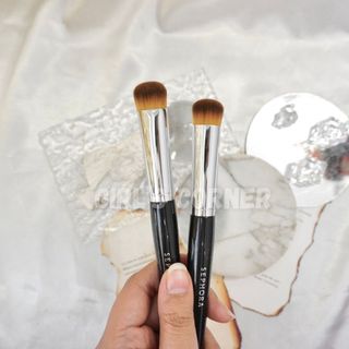Cọ che khuyết điểm shape tròn Sephora 67