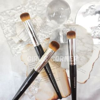 Cọ che khuyết điểm shape tròn Sephora 67