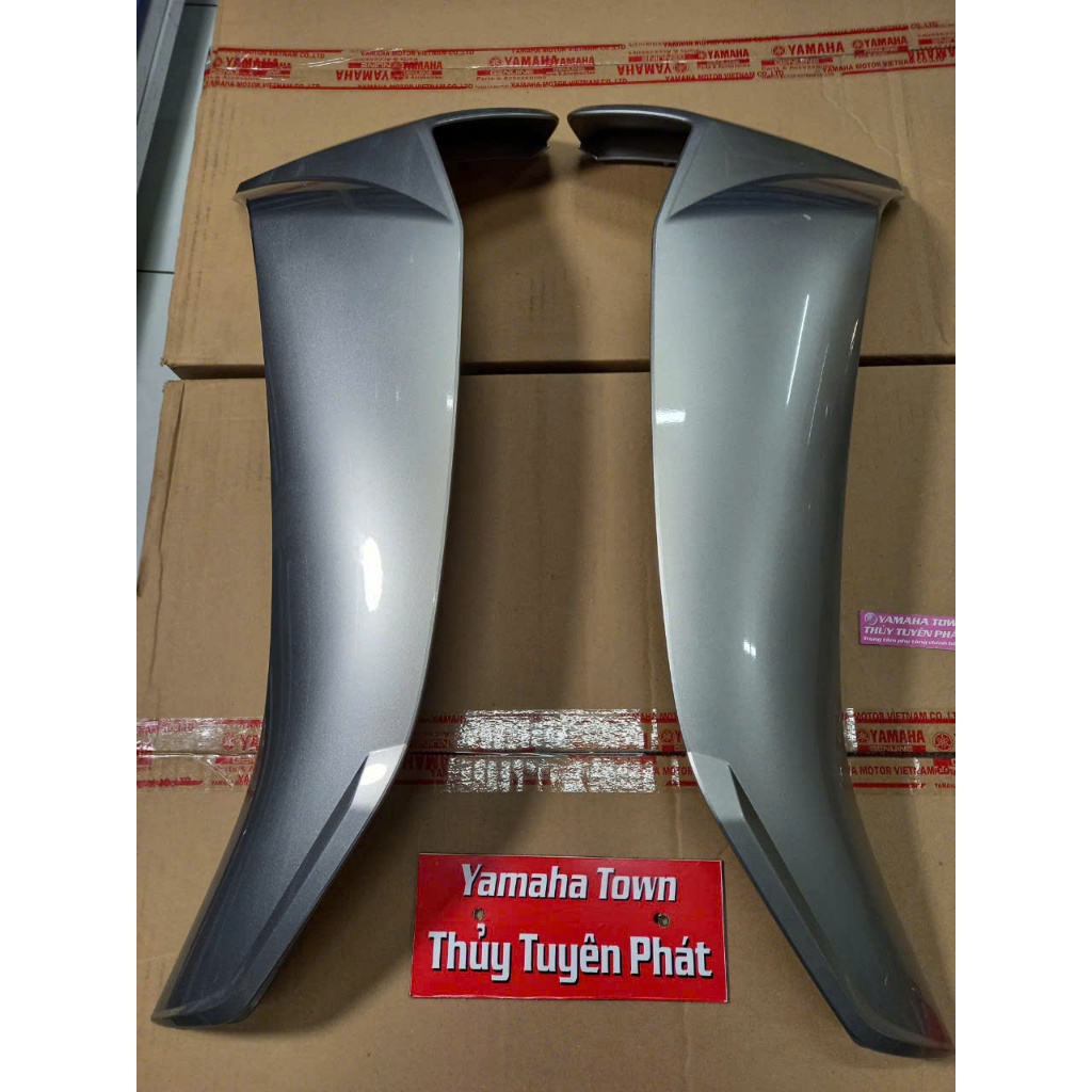 yếm ngoài sirius bạc bóng zin chính hãng yamaha