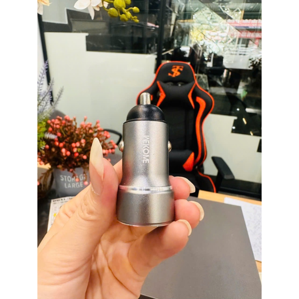 Tẩu ô  WK C46, 2 cổng ra usb