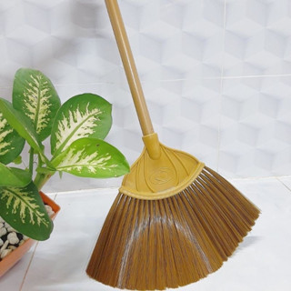 Chổi nhựa quét nhà sợi cước hình rẽ quạt quét bụi quét nước nhựa loại tốt quét sạch tiện dụng
