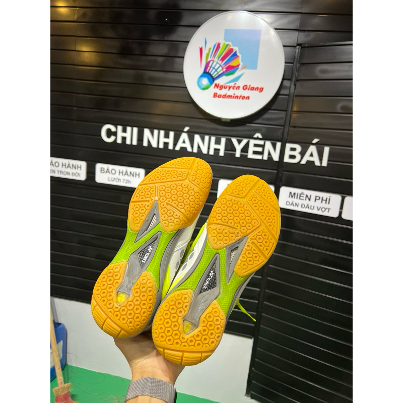 đế cầu lông z2