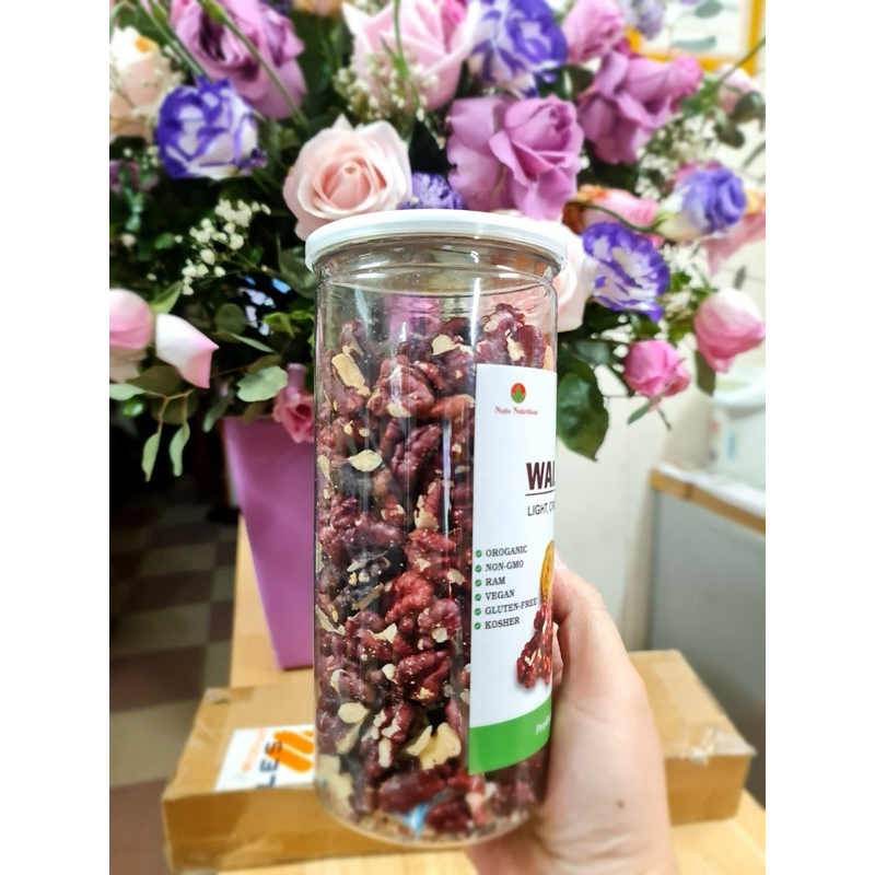 Quả óc chó đỏ