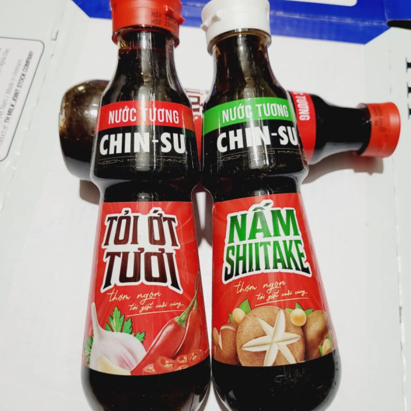 Nước tương, xì dầu Chinsu nấm shiitake, tỏi ớt tươi 330ml