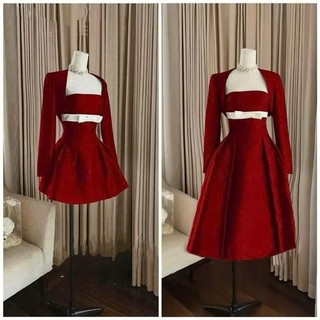 Đầm váy thời trang nữ màu đỏ mặc đi chơi lễ tết chất vải nhung đính nơ phía trước mặc tôn dáng