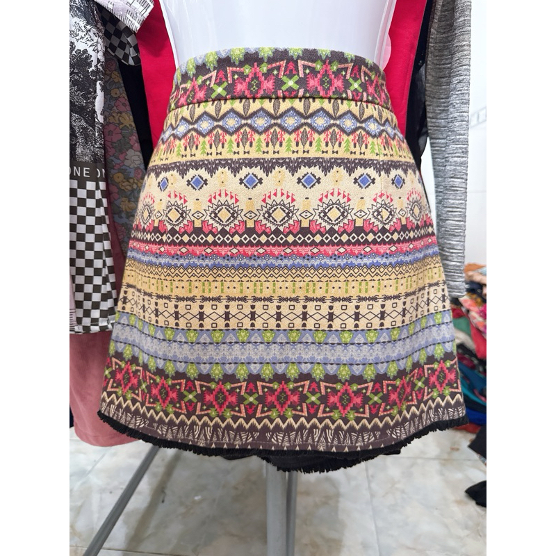 CHÂN VÁY 2HAND SIZE M (1) (có shopee video)