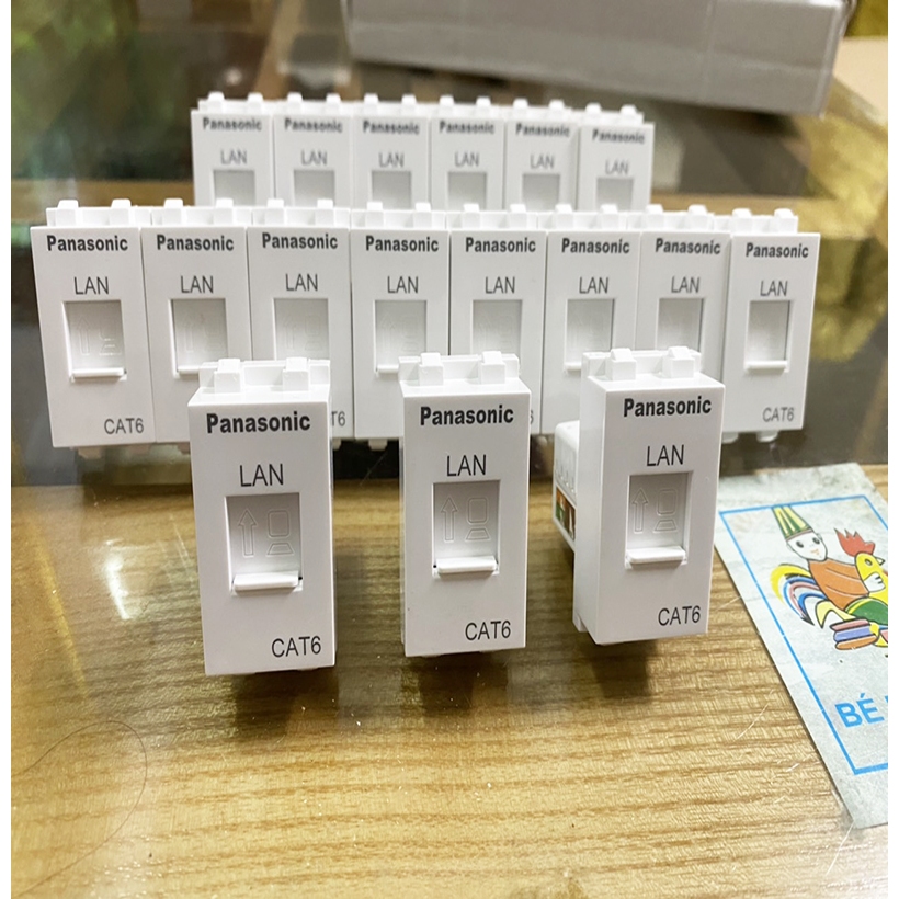Nhân âm tường cat5, cat6 panasonic